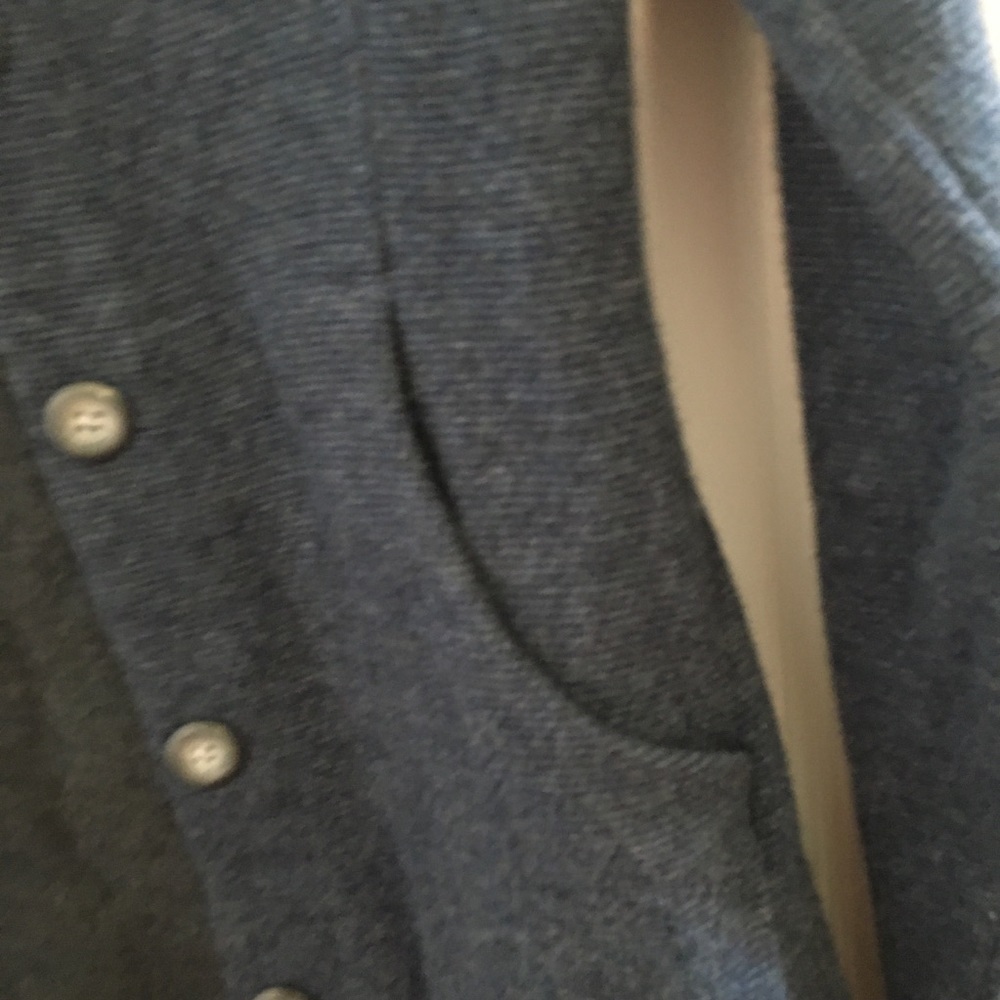 FINAL MARKDOWN Ladies mountain hardwear sweater jacket xs - Picture 3 of 4